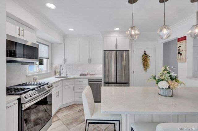 3354 2nd Street, Oceanside, NY 11572