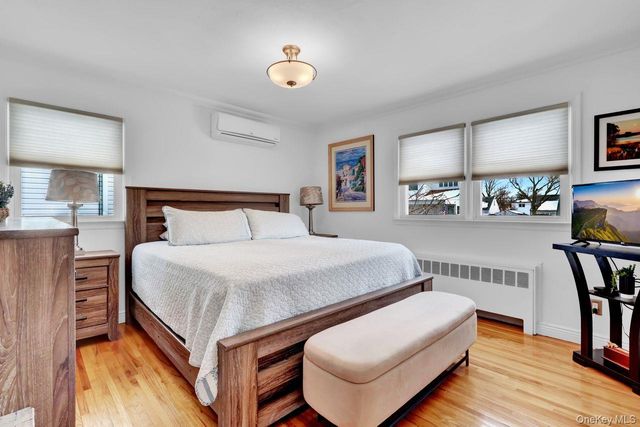 3354 2nd Street, Oceanside, NY 11572