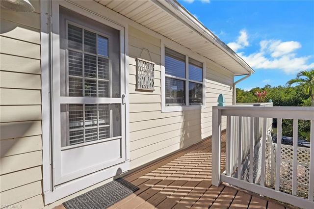 1292 Grand Canal DR, Naples, FL 34110