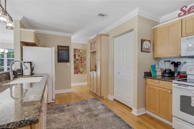 1292 Grand Canal DR, Naples, FL 34110