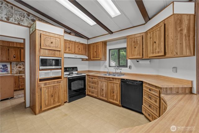 110 Chandler Road, Chehalis, WA 98532