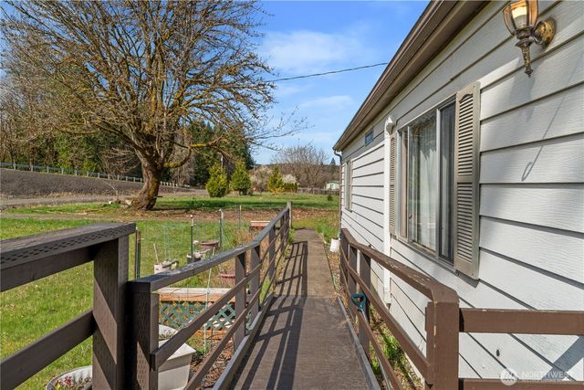 110 Chandler Road, Chehalis, WA 98532