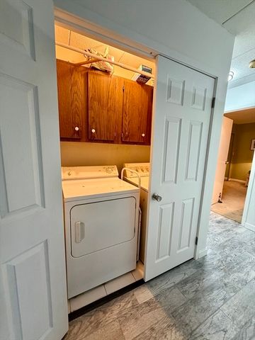 6 Old Stone Way 3, Weymouth, MA 02189