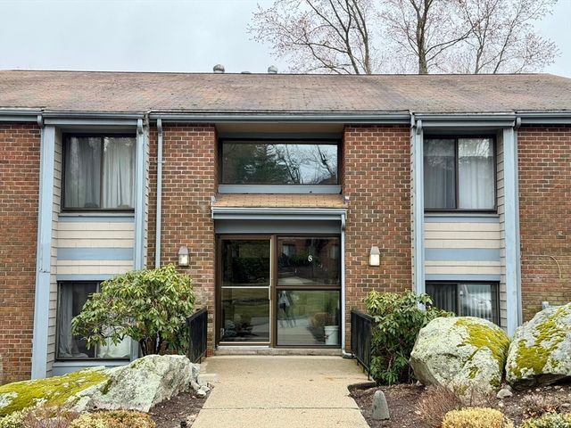 6 Old Stone Way 3, Weymouth, MA 02189