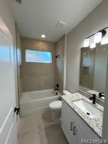 2171 Fallon Boulevard NE, Palm Bay, FL 32907