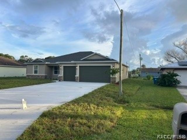 2171 Fallon Boulevard NE, Palm Bay, FL 32907