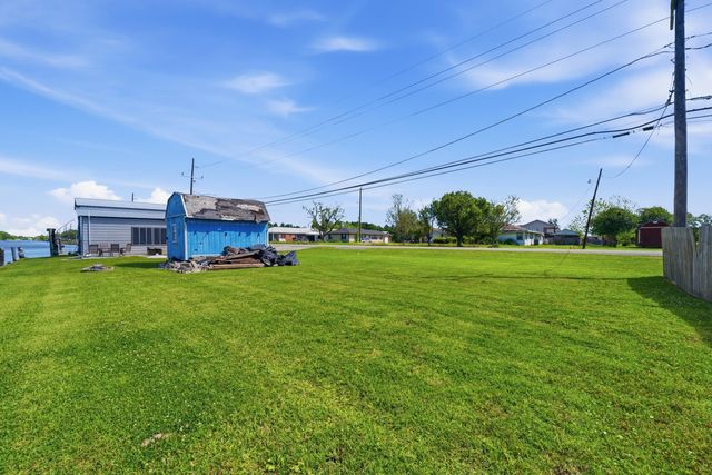 924 Highway 55, Montegut, LA 70377