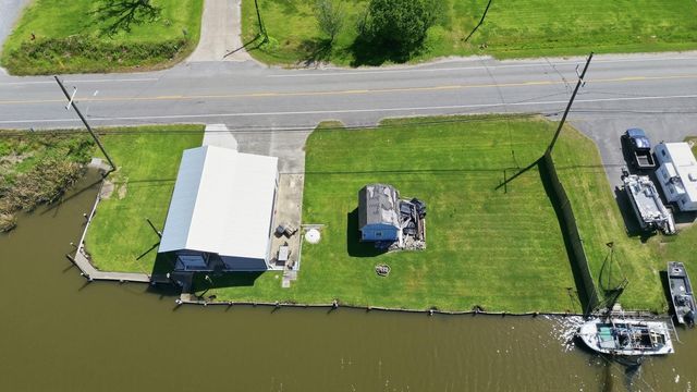 924 Highway 55, Montegut, LA 70377