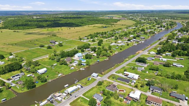 924 Highway 55, Montegut, LA 70377