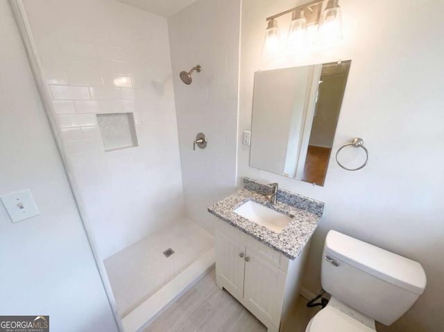 6439 Shore Drive, Douglasville, GA 30135