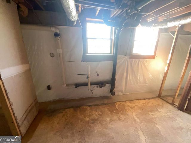 6439 Shore Drive, Douglasville, GA 30135