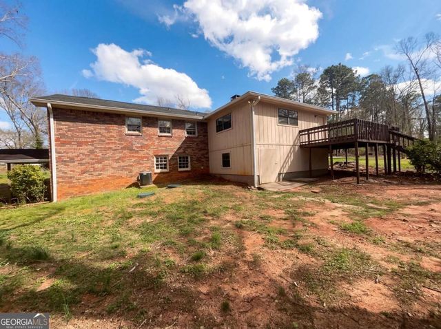 6439 Shore Drive, Douglasville, GA 30135