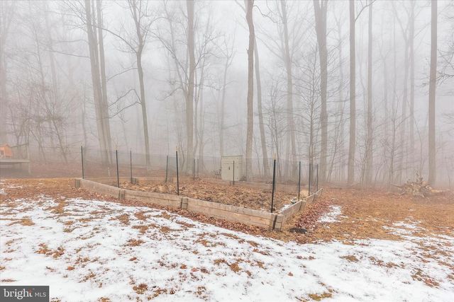 1395-J GREEN RIDGE RD, Orrtanna, PA 17353