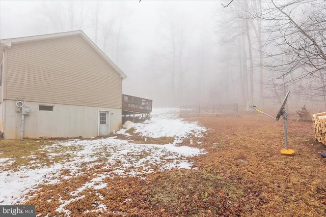 1395-J GREEN RIDGE RD, Orrtanna, PA 17353