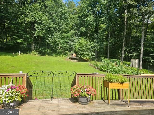 1395-J GREEN RIDGE RD, Orrtanna, PA 17353