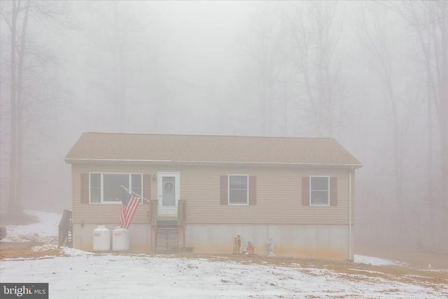 1395-J GREEN RIDGE RD, Orrtanna, PA 17353