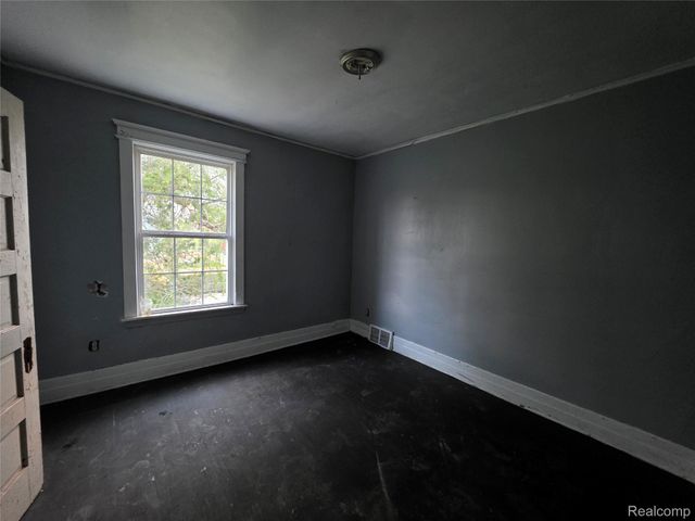 3439 Cadillac Boulevard, Detroit, MI 48214