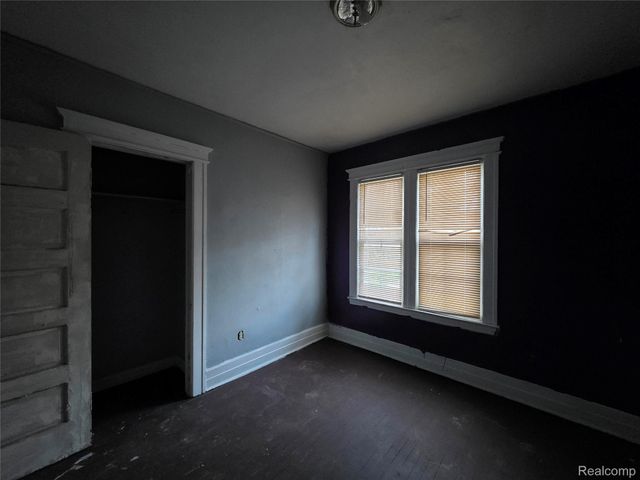 3439 Cadillac Boulevard, Detroit, MI 48214