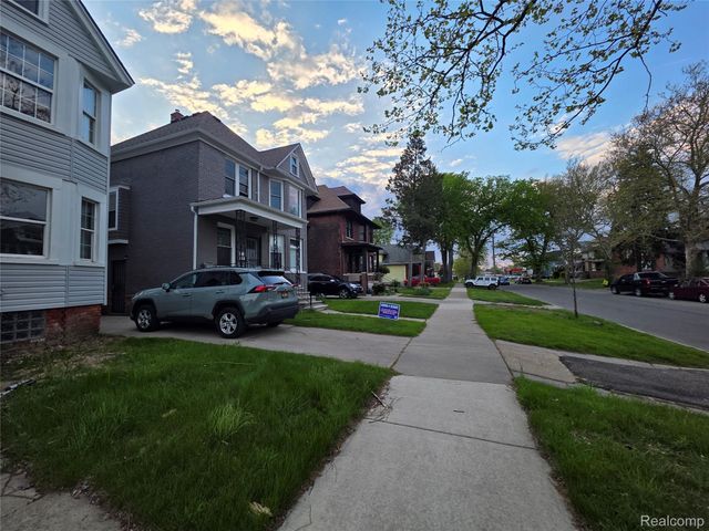 3439 Cadillac Boulevard, Detroit, MI 48214