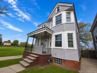 3439 Cadillac Boulevard, Detroit, MI 48214