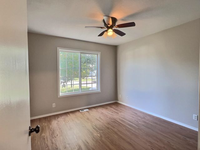 1407 W Quail Crossing Ct, Andover, KS 67002