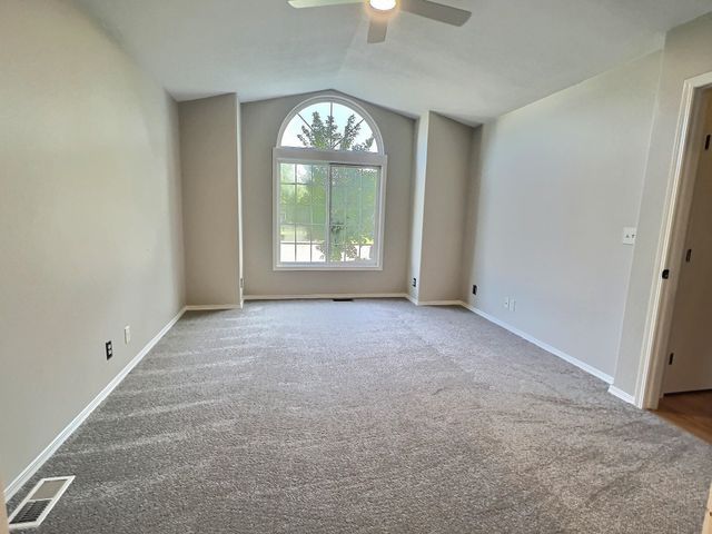 1407 W Quail Crossing Ct, Andover, KS 67002