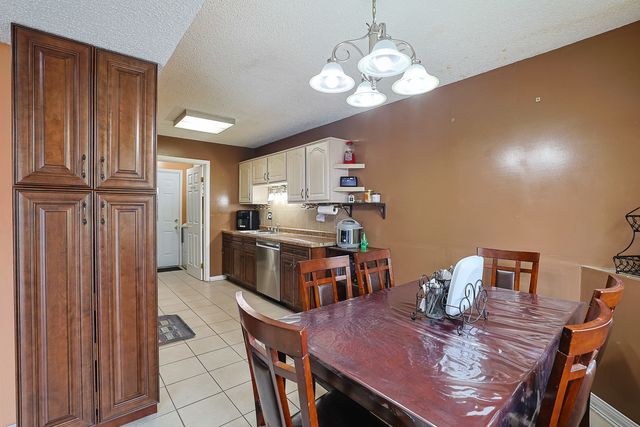 4453 BELL Lane, Hanover Park, IL 60133