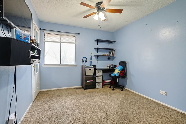 4453 BELL Lane, Hanover Park, IL 60133