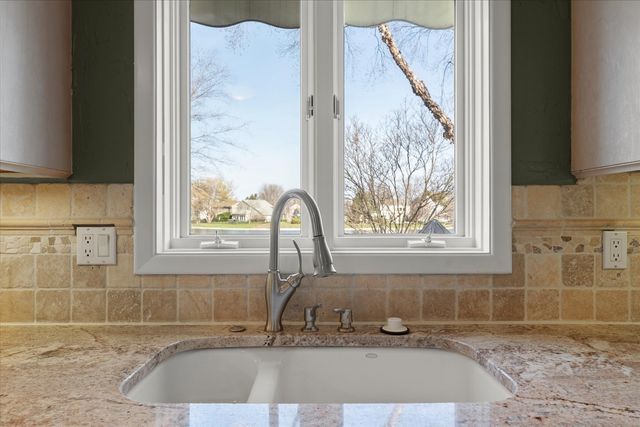 2501 Cherry Hills Drive, Champaign, IL 61822