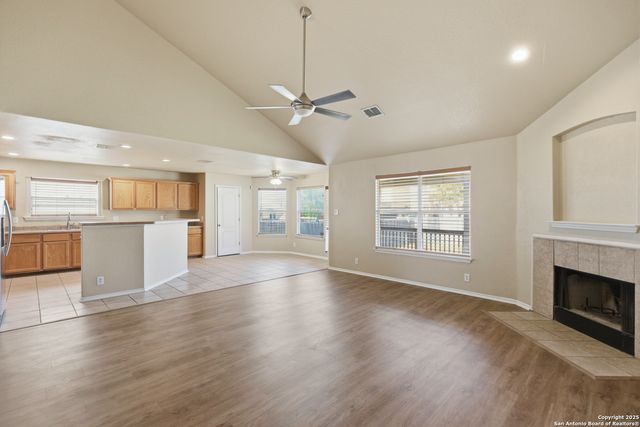 9619 Justice, Converse, TX 78109