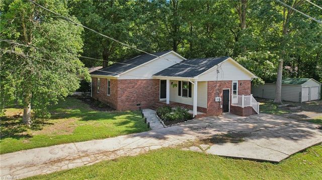 611 Woodland Drive, Rockwell, NC 28138