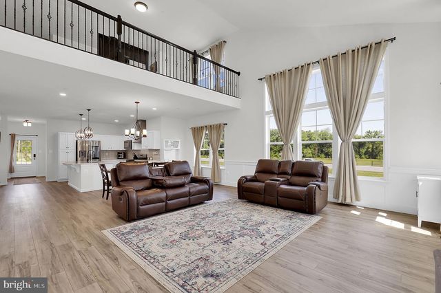 2820 HEARTLAND CIR, Frederick, MD 21702