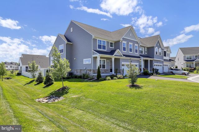 2820 HEARTLAND CIR, Frederick, MD 21702