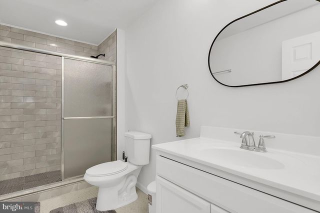 2820 HEARTLAND CIR, Frederick, MD 21702