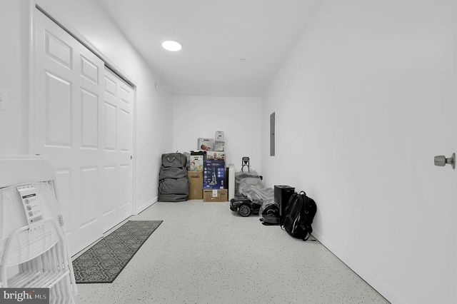 2820 HEARTLAND CIR, Frederick, MD 21702