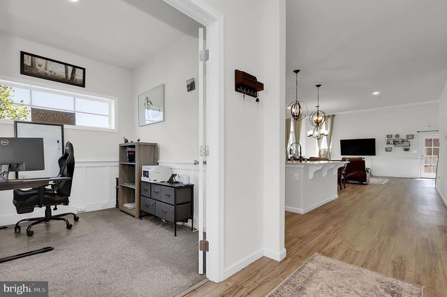2820 HEARTLAND CIR, Frederick, MD 21702