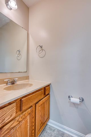 1715 Bonnieview Drive, Evansville, IN 47715