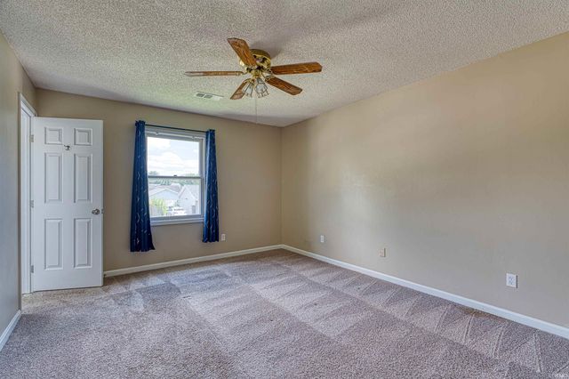 1715 Bonnieview Drive, Evansville, IN 47715
