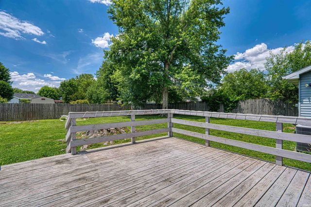 1715 Bonnieview Drive, Evansville, IN 47715