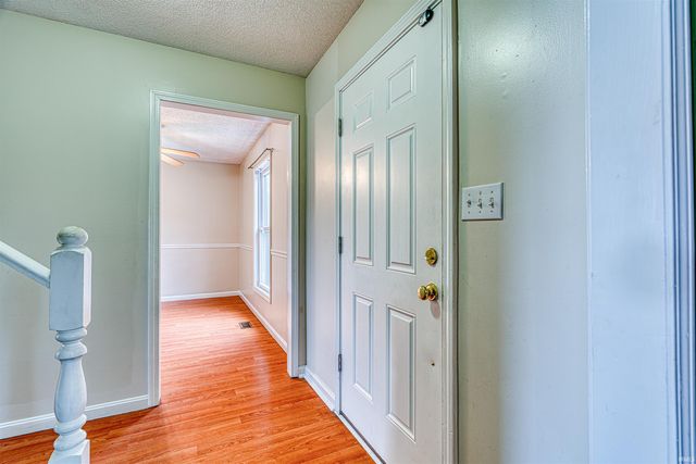 1715 Bonnieview Drive, Evansville, IN 47715