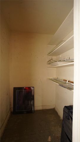 1300 W Day Street, Denison, TX 75020