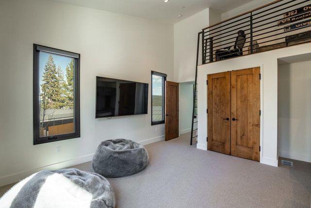 15132 Boulder Place, Truckee, CA 96161