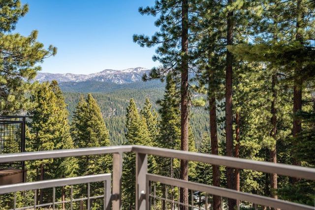 15132 Boulder Place, Truckee, CA 96161