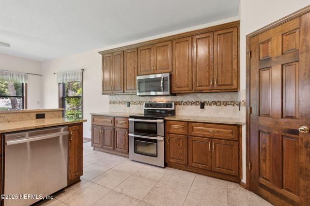 10821 PEACEFUL HARBOR Drive, Jacksonville, FL 32218