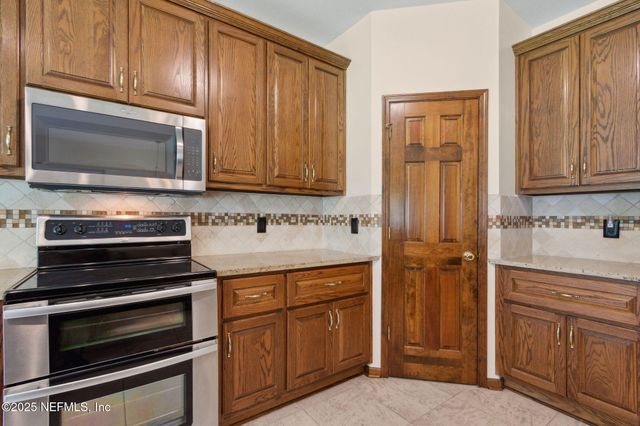 10821 PEACEFUL HARBOR Drive, Jacksonville, FL 32218