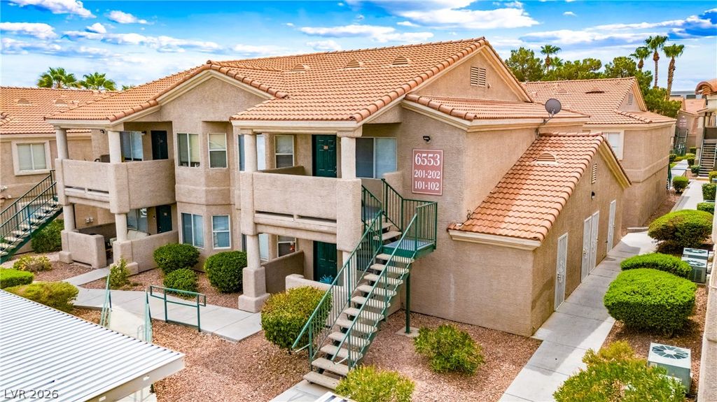 6553 McRae Avenue, Las Vegas, NV 89108 — photo 4