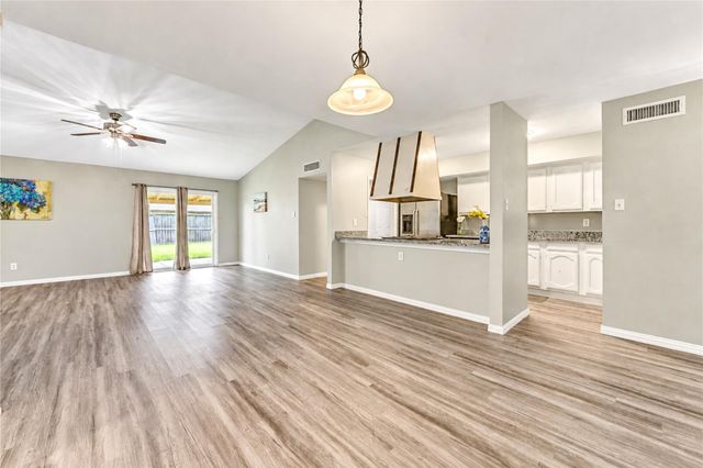 6741 Tara Drive, Richmond, TX 77469