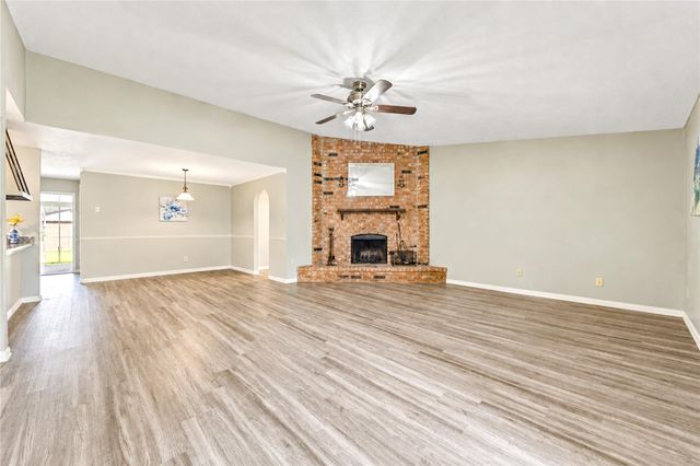 6741 Tara Drive, Richmond, TX 77469