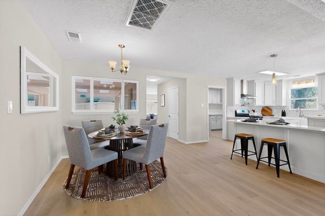 1837 Lester Drive NE, Albuquerque, NM 87112