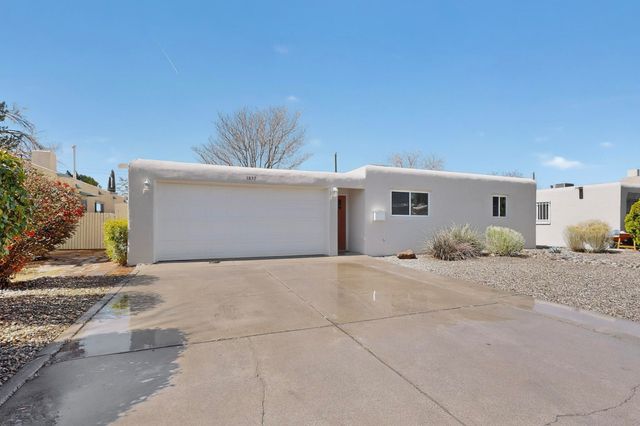 1837 Lester Drive NE, Albuquerque, NM 87112